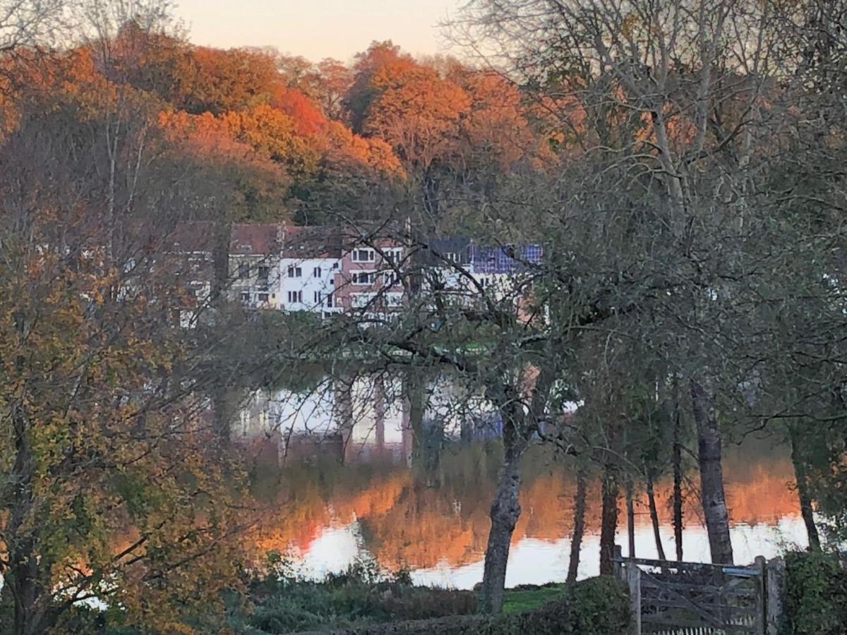 Le Jardin Des Sources Panzió La Hulpe Kültér fotó